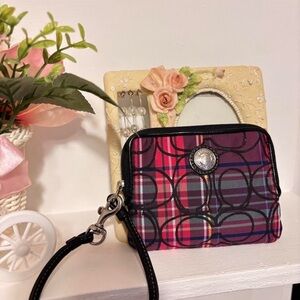 Plaid Wristlet with Black Accents